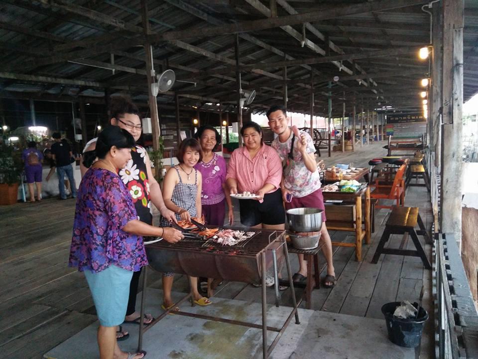 I Na Seaview Hostel Rayong Exterior photo